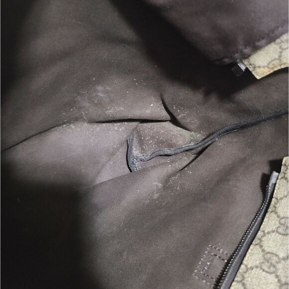 💯 Authentic Gucci Tote Bag 🍀 - Picture 11 of 16